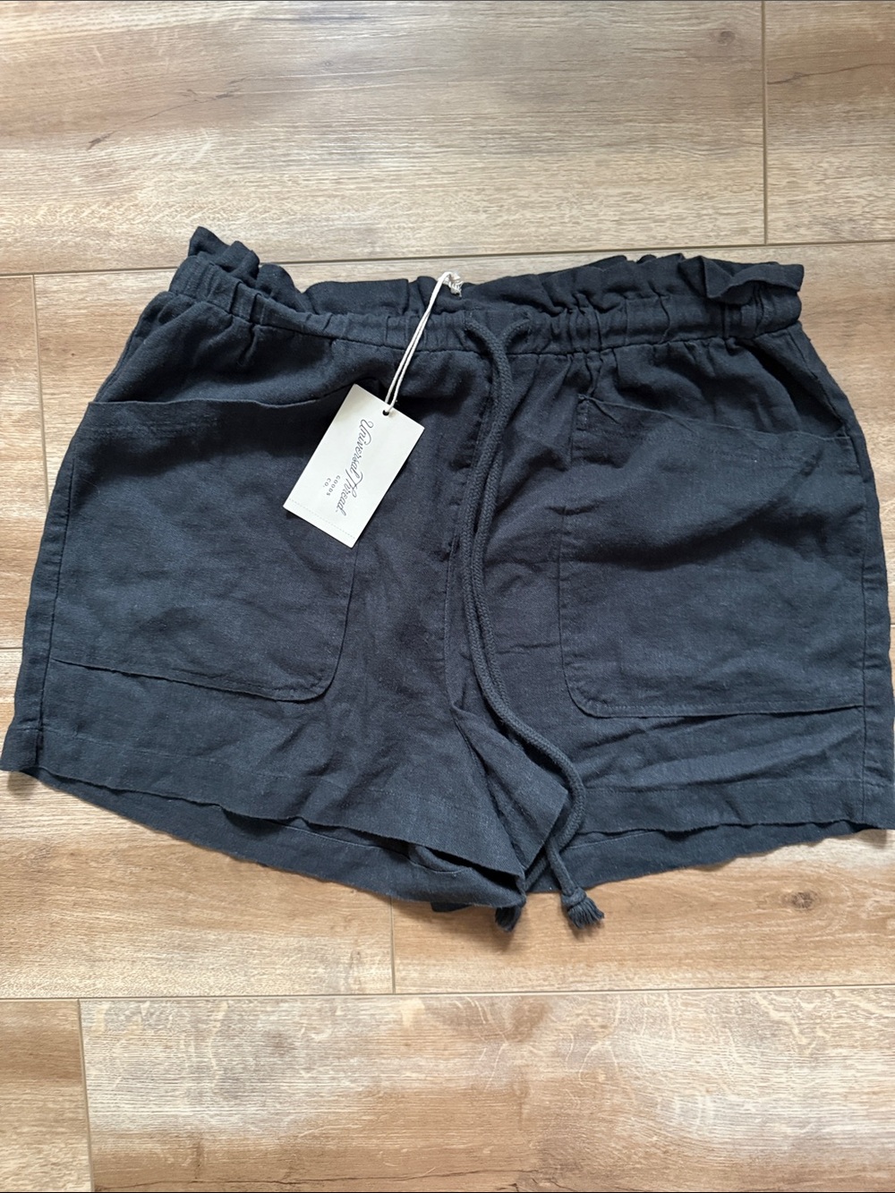 Universal Thread Black Women's Cargo Shorts